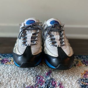 Size 11.5 mens air max